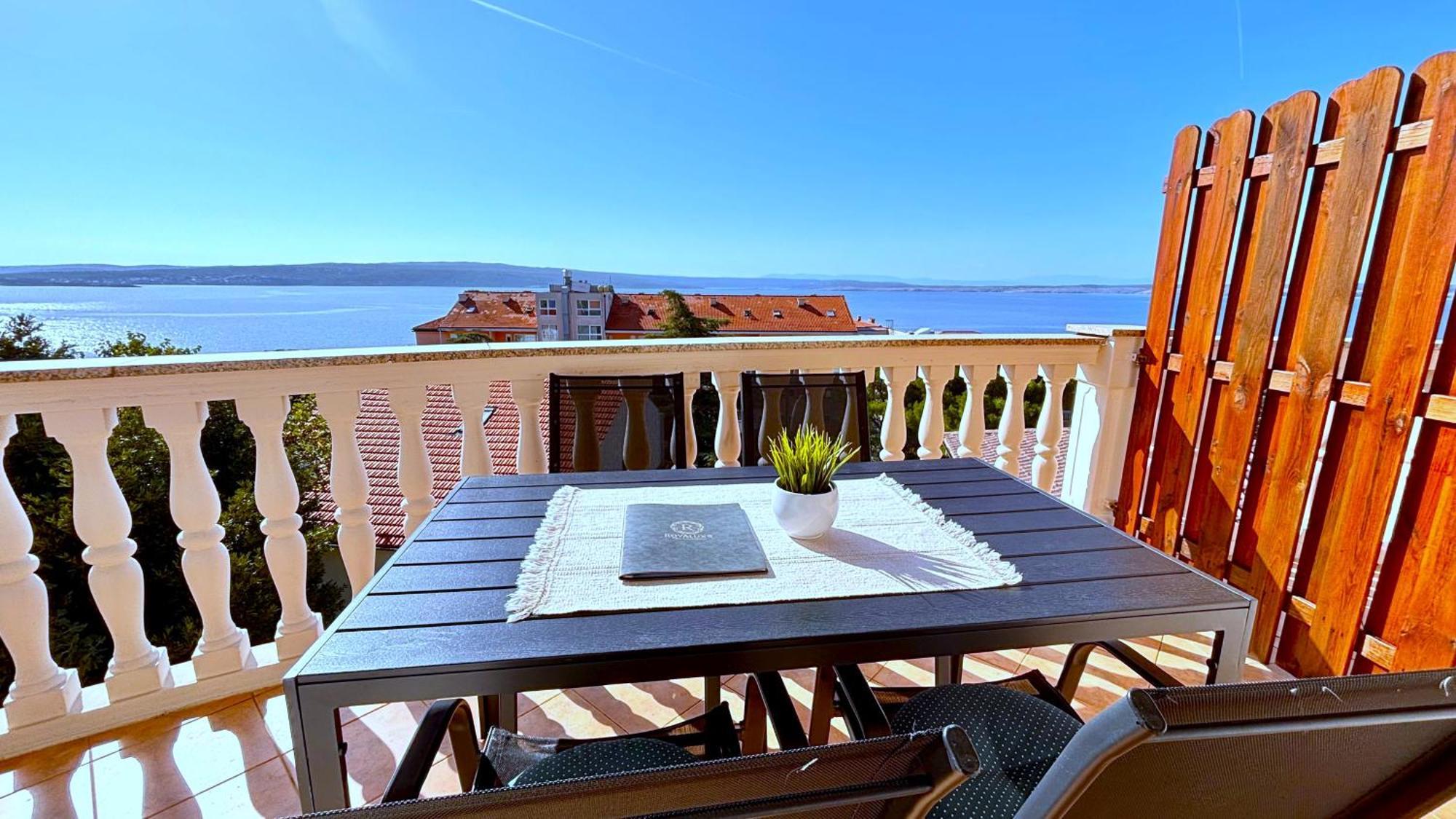 Apartments Villa Maria Crikvenica Buitenkant foto