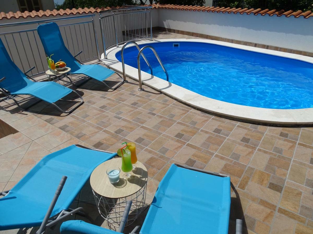 Apartments Villa Maria Crikvenica Buitenkant foto