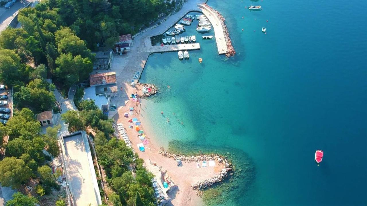 Apartments Villa Maria Crikvenica Buitenkant foto